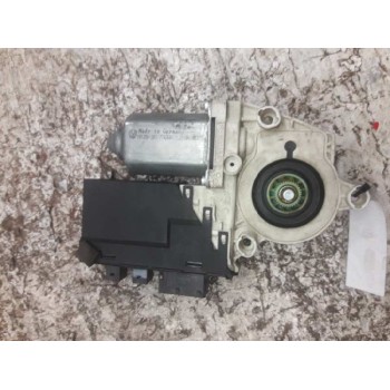 Recambio de motor elevalunas delantero derecho para seat ibiza (6l1) cool referencia OEM IAM 9776105406301 991728205 1400208580