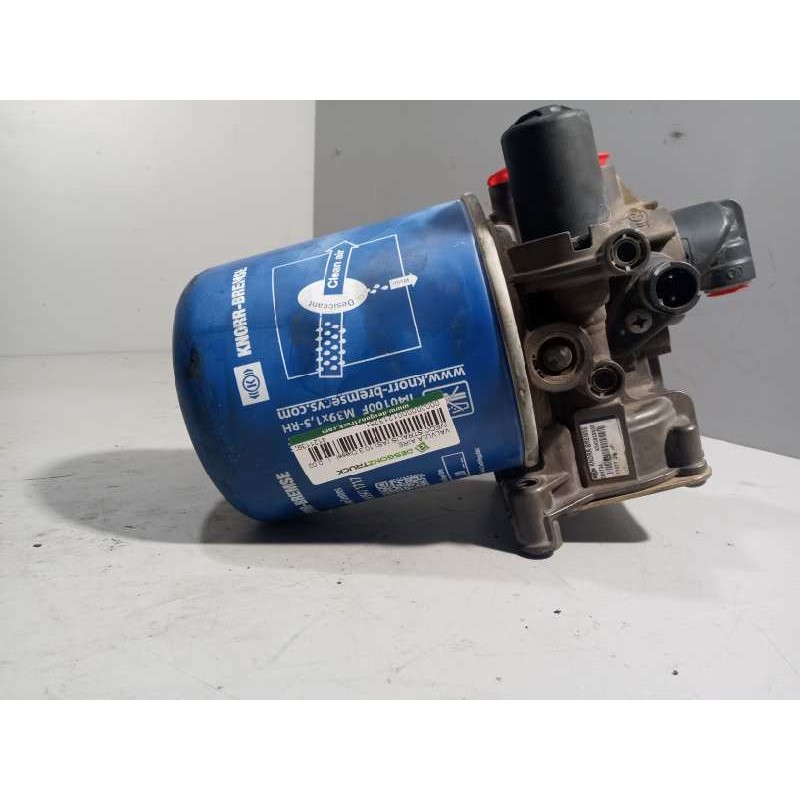 Recambio de valvula aire para iveco stralis (as) 10.3 diesel referencia OEM IAM 41211392 LA8606 K040604N00 - Blanco 2