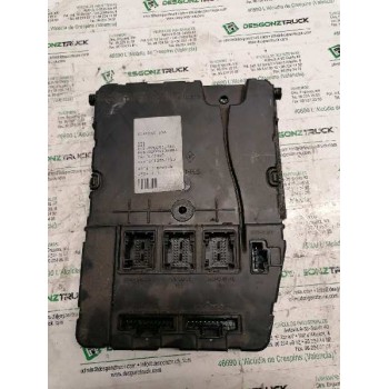CAJA RELES / FUSIBLES 8200525384 S118400150D 