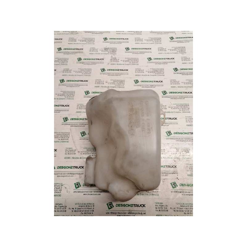 Recambio de deposito limpia para renault scenic ii adventure by coronel tapiocca referencia OEM IAM 8200104706D 8200104705D 