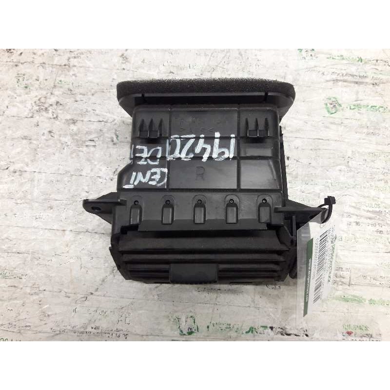 Recambio de difusor calefaccion para mazda 3 berlina (bk) 1.6 crdt active referencia OEM IAM  CENTRAL DERECHO - Negro 2