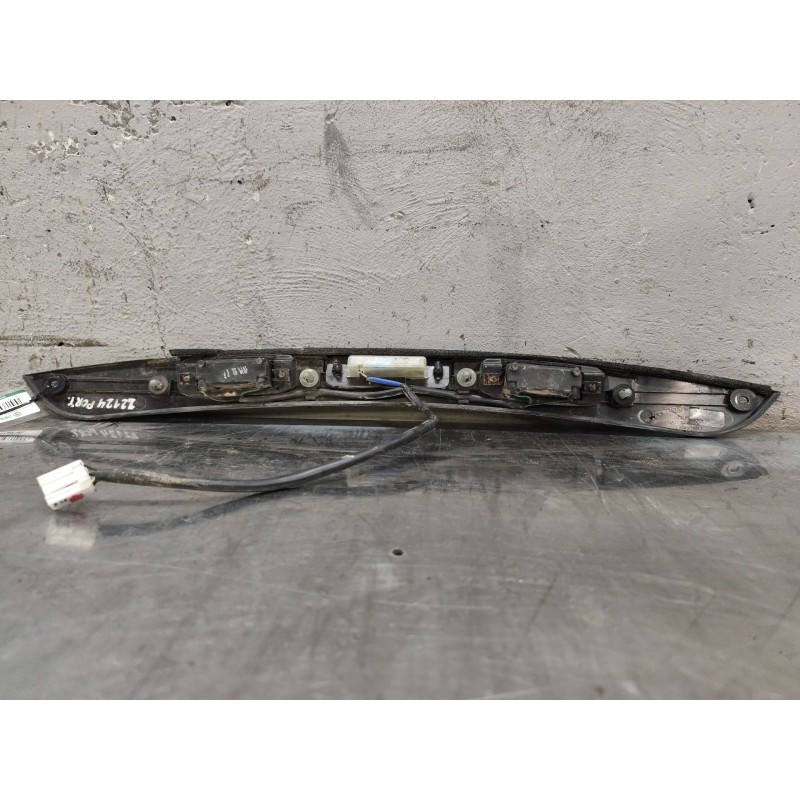 Recambio de asidero porton maletero para kia sportage concept 4x2 referencia OEM IAM 3
