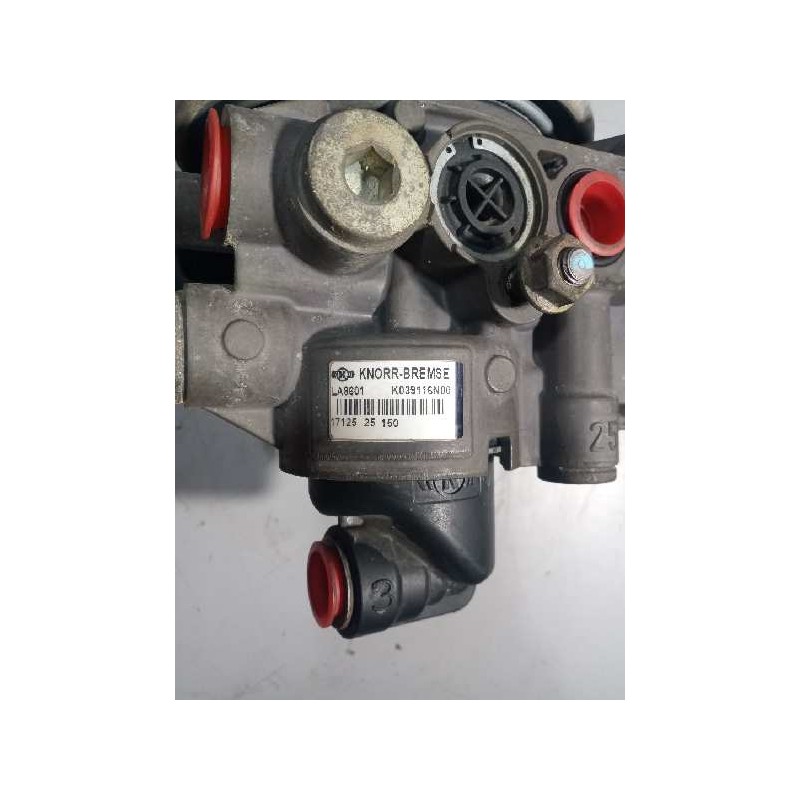 Recambio de valvula aire para iveco eurocargo tector fki  (typ 100 e 18) tráfico urbano referencia OEM IAM LA8601 5801414426 K03 4