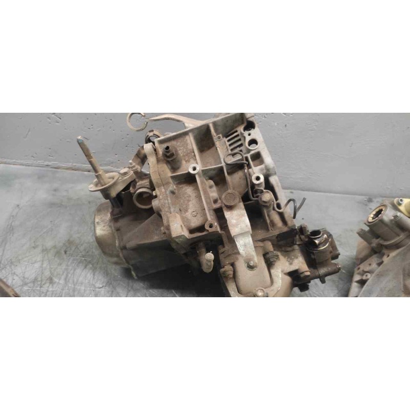 Recambio de caja cambios para citroën xantia berlina 1.9 turbodiesel referencia OEM IAM 20CL68 2