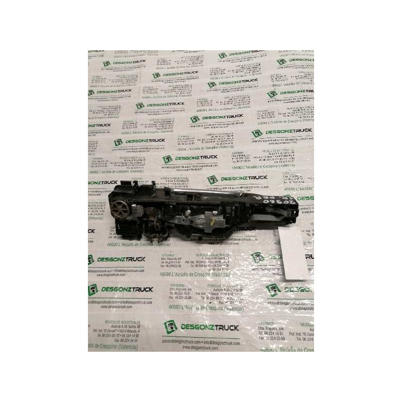 Recambio de maneta exterior trasera derecha para renault scenic ii adventure by coronel tapiocca referencia OEM IAM 8200028463 - Gris 2