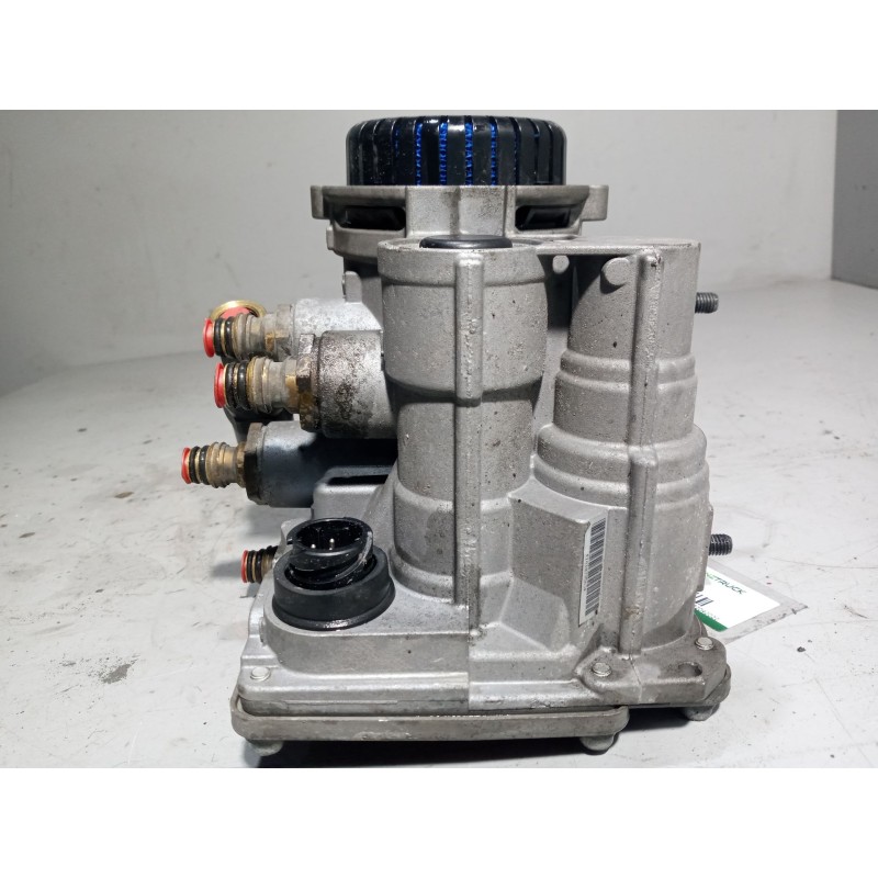 Recambio de valvula aire para iveco stralis (ad/at) referencia OEM IAM 4802040020 valvula control remolque - Blanco 6