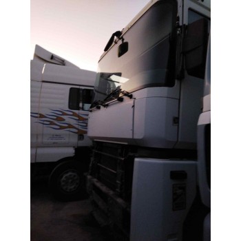 RENAULT MAGNUM AB 2005