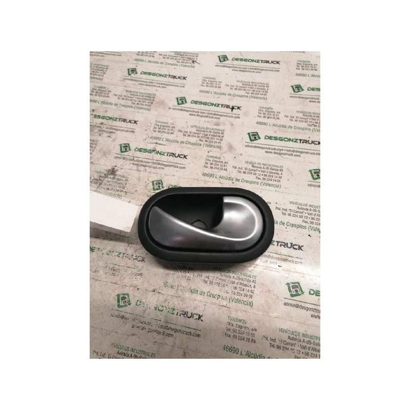 Recambio de maneta interior delantera derecha para renault scenic ii adventure by coronel tapiocca referencia OEM IAM 8200028486 - Gris