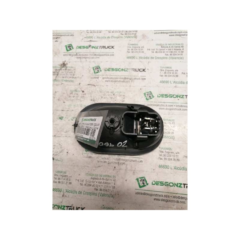 Recambio de maneta interior delantera izquierda para renault scenic ii adventure by coronel tapiocca referencia OEM IAM 82000284 - Gris 2