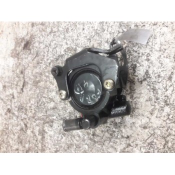 Recambio de bomba direccion para ford fiesta berlina (dx) referencia OEM IAM 26025012  
