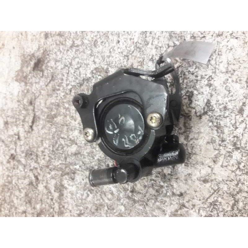 Recambio de bomba direccion para ford fiesta berlina (dx) referencia OEM IAM 26025012 4