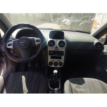 opel corsa d del año 2008