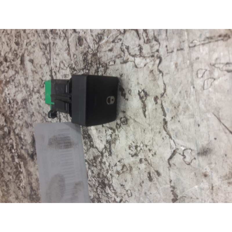Recambio de interruptor para citroën berlingo station wagon feel referencia OEM IAM 96582880XT 4 PINS 