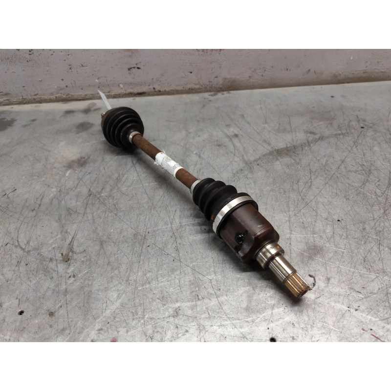 Recambio de transmision delantera izquierda para peugeot 207 1.4 hdi referencia OEM IAM - Negro 2