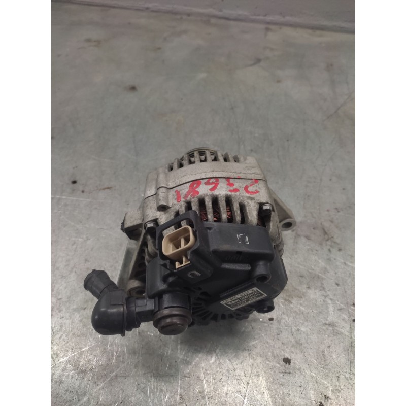 Recambio de alternador para kia picanto 1.1 crdi active referencia OEM IAM 373002A010  12V 90A - Negro 2