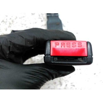 Recambio de enganche de cinturon trasero central para mitsubishi santamo (hyundai) santamo confort referencia OEM IAM   