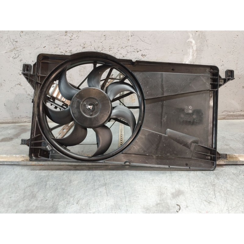 Recambio de electroventilador para ford focus ii (da_, hcp, dp) 1.6 tdci referencia OEM IAM 3M5H8C607RJ  