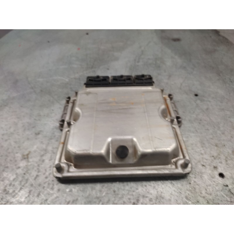 Recambio de centralita motor uce para nissan primastar (x83) combi, 6 plazas, batalla corta referencia OEM IAM 0281010632 820020 - Gris 2