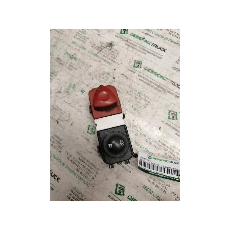Recambio de warning para renault scenic ii adventure by coronel tapiocca referencia OEM IAM 8200407415 6 PINS 
