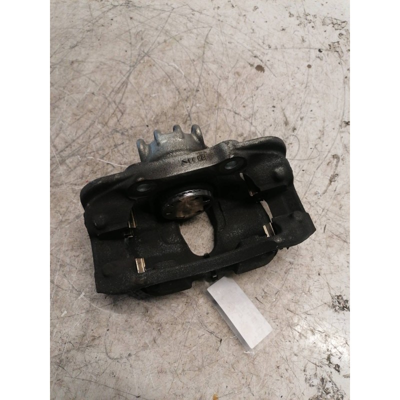 Recambio de pinza freno delantera derecha para peugeot 308 sw envy referencia OEM IAM Y04566 - Negro 3