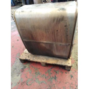 Recambio de silenciador trasero para man tg - a 18.xxx referencia OEM IAM 811510471  