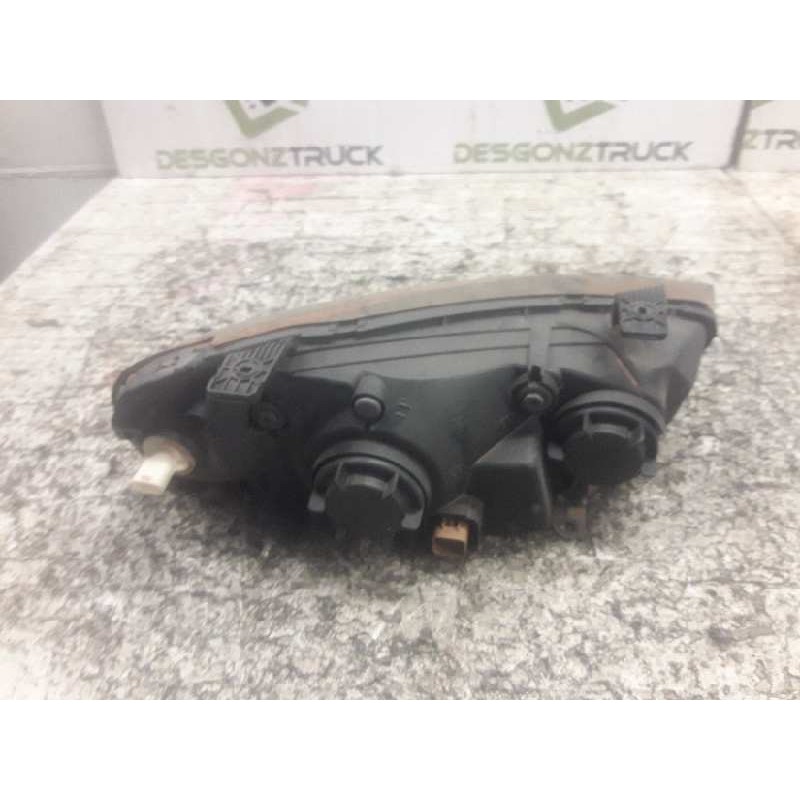 Recambio de faro izquierdo para hyundai elantra (xd) 2.0 gls (4-ptas.) (2004) referencia OEM IAM 2