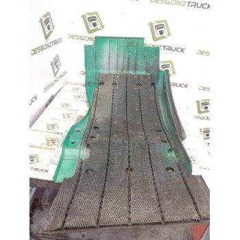 Recambio de guardabarros delantero izquierdo para iveco stralis (as) fsa t / fp lt 4x2 gran espacio referencia OEM IAM   