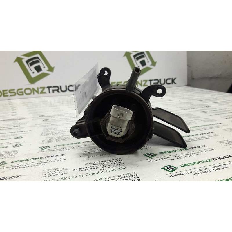 Recambio de faro antiniebla izquierdo para bmw serie 3 berlina (e46) 318d referencia OEM IAM 2