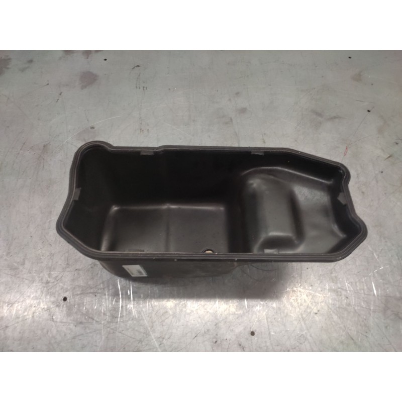 Recambio de carter para iveco daily combi 2.3 diesel cat referencia OEM IAM 2