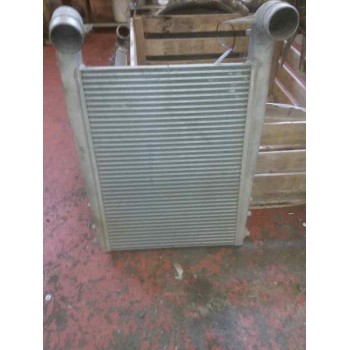 Recambio de intercooler para renault magnum ab 2005 12.8 diesel referencia OEM IAM 7420833583  