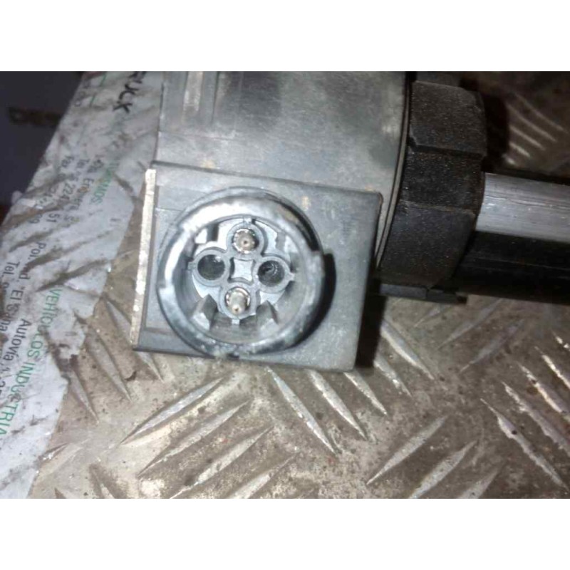 Recambio de aforador para renault serie t fg 4x2 cabina high-sleeper referencia OEM IAM 21714563 - Rojo 3