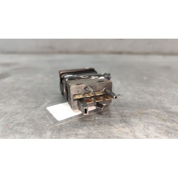 Recambio de boton antivaho para volkswagen golf iv berlina (1j1) 1.9 tdi referencia OEM IAM 1J0959621C  