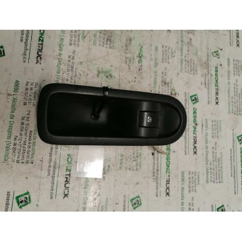 MANDO ELEVALUNAS TRASERO DERECHO 156015540 6 PINS 