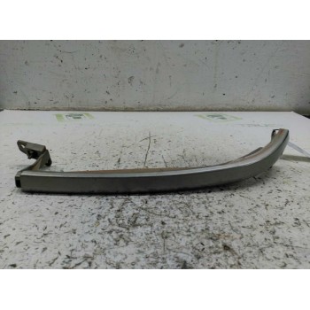 MOLDURAS DELANTERAS BAJO FARO IZQUIERDO