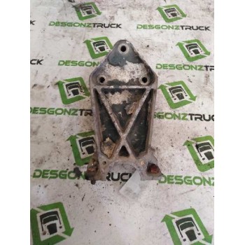 SOPORTE GUARDABARROS TRASERO 2050044 