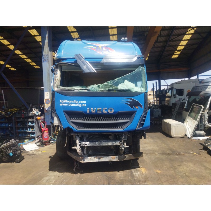 iveco stralis (ad/at) del año 2014