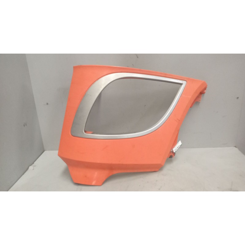 Recambio de moldura para daf serie xf106 referencia OEM IAM 1798455 cubre faro izquierdo 1861949