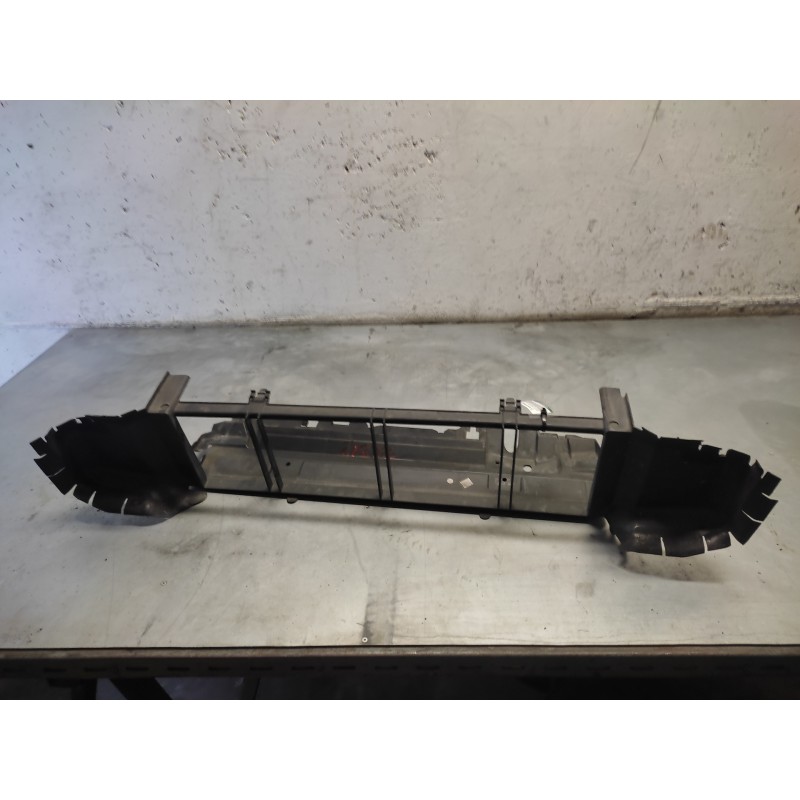 Recambio de envolvente radiador para mercedes-benz clase e (w212) familiar referencia OEM IAM   