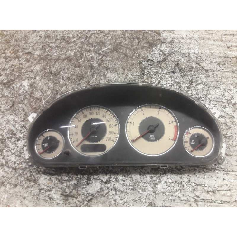 Recambio de cuadro instrumentos para chrysler voyager (rg) 2.5 crd grand voyager limited referencia OEM IAM R825AF TN2574106374 
