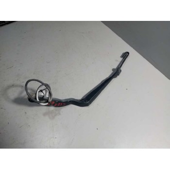 Recambio de brazo limpia delantero para nissan trucks atleon 120 referencia OEM IAM   