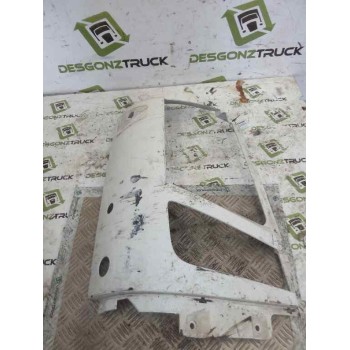 MOLDURAS DELANTERAS 82076266 82051316 CUBRE FARO DERECHO