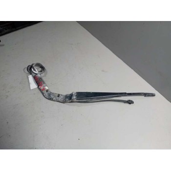Recambio de brazo limpia delantero para nissan trucks atleon 120 referencia OEM IAM   