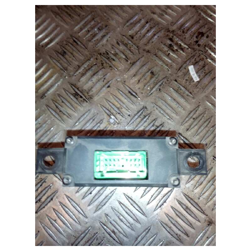 Recambio de modulo electronico para renault premium route 2006 fas 4x2 larga distancia referencia OEM IAM 20890176 - Rojo 2