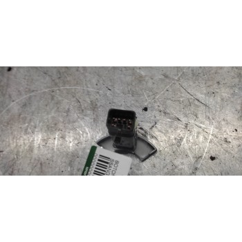 Recambio de boton antiniebla para ssangyong kyron 200 xdi limited referencia OEM IAM   6 PINS