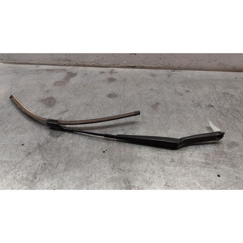Recambio de brazo limpia delantero izquierdo para seat leon (5f1) 1.4 tsi referencia OEM IAM   
