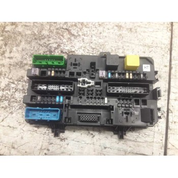 CAJA RELES / FUSIBLES SW0912/HW0027 13222173