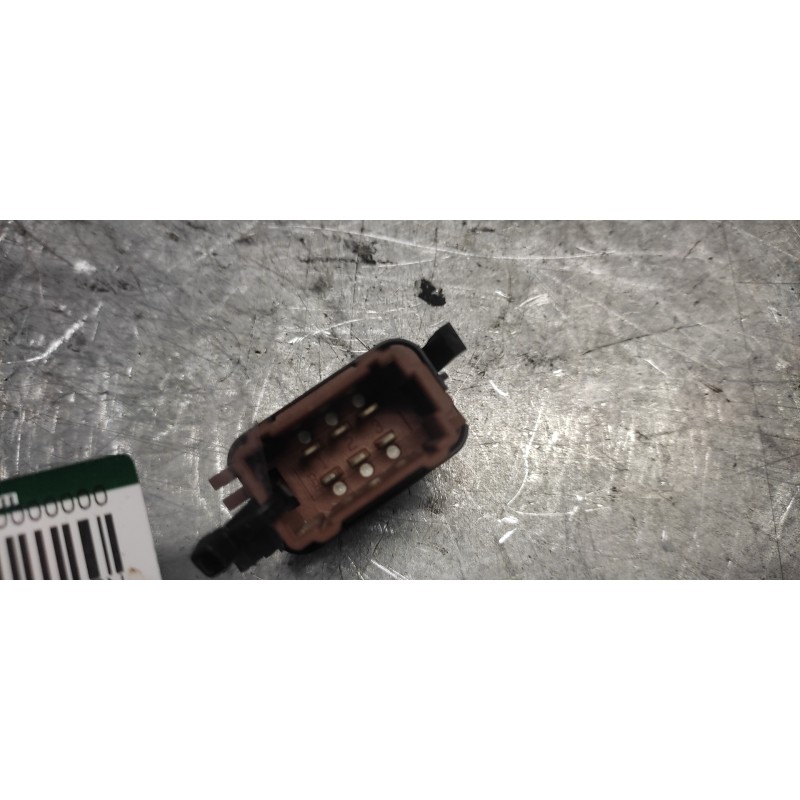 Recambio de boton antivaho para renault clio ii fase ii (b/cb0) dynamique referencia OEM IAM   6 PINS 2