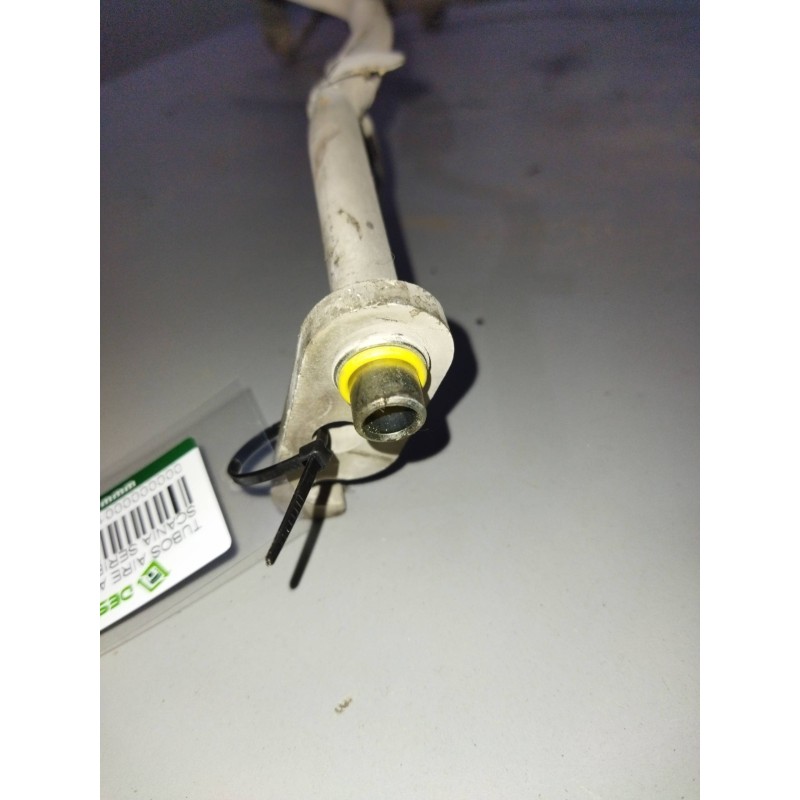 Recambio de tubos aire acondicionado para scania serie p/g/r (c-clase) 15.6 diesel referencia OEM IAM 1883565 - Blanco 2