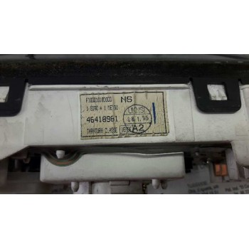Recambio de cuadro instrumentos para fiat punto berl. (176) 75 elx referencia OEM IAM 46418961  