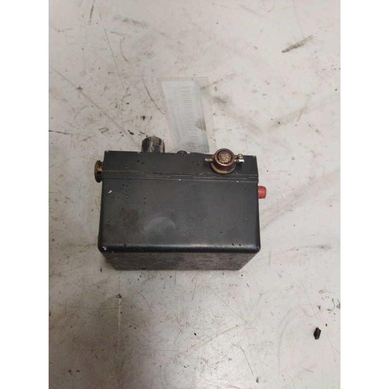 Recambio de bomba elevacion cabina para renault hr 420.18/26 premium 01  11.1 diesel referencia OEM IAM 5010316404 991719863 - Blanco 3